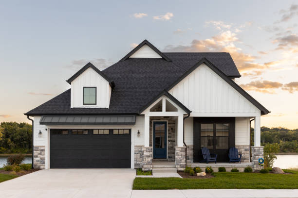 Best Asphalt Shingles Roofing  in Des Plaines, IL